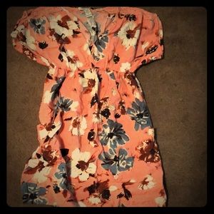 Super cute woman’s dress coral with flowers